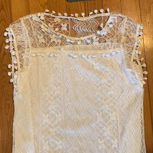 FAVOLOOK WHITE MINIDRESS TUNIC WITH WHITE LACE OVERLAY